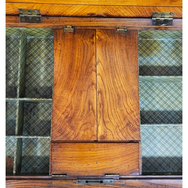 Early 19th C Continental Walnut Lift Top Lady’s Desk Vanity Table For Sale - Image 15 of 18