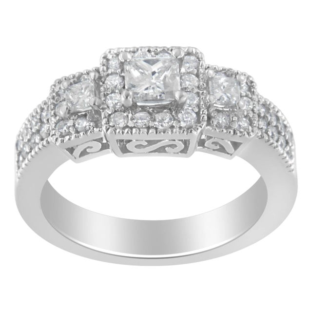 14K White Gold Round and Princess-Cut Diamond Three Stone Ring (1 Cttw, H-I Color, I1-I2 Clarity) - Size 7 For Sale