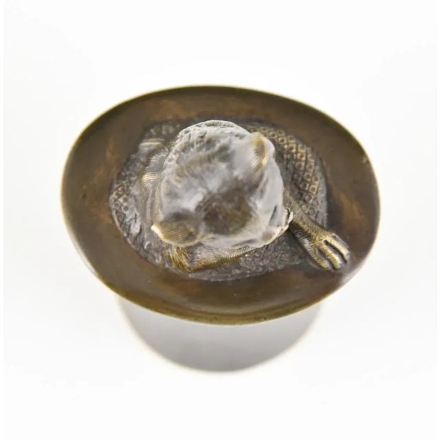 Antique Bronze Table Bell Depicting Cat in a Top Hat, 1880 For Sale - Image 9 of 11