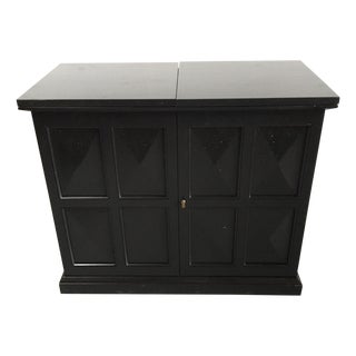 Henredon Black Lacquer Flip-Top Bar Cart For Sale