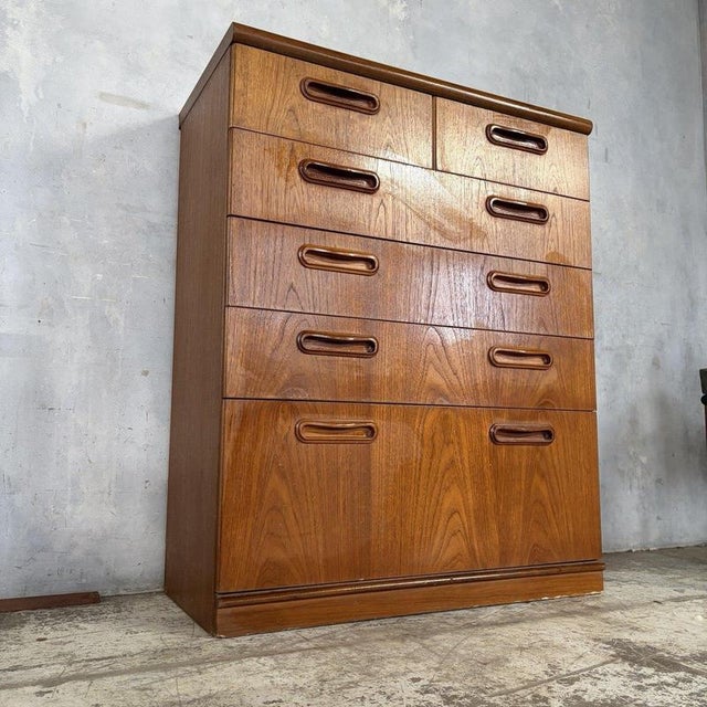 Wood Mid-Century Modern Teak Tallboy Chest of Drawers from Meredew, 1960s For Sale - Image 7 of 10