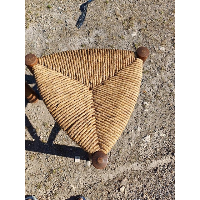 Vintage Triangular Tripod Wood and Straw Stools, 1950, Set of 4 For Sale - Image 3 of 9