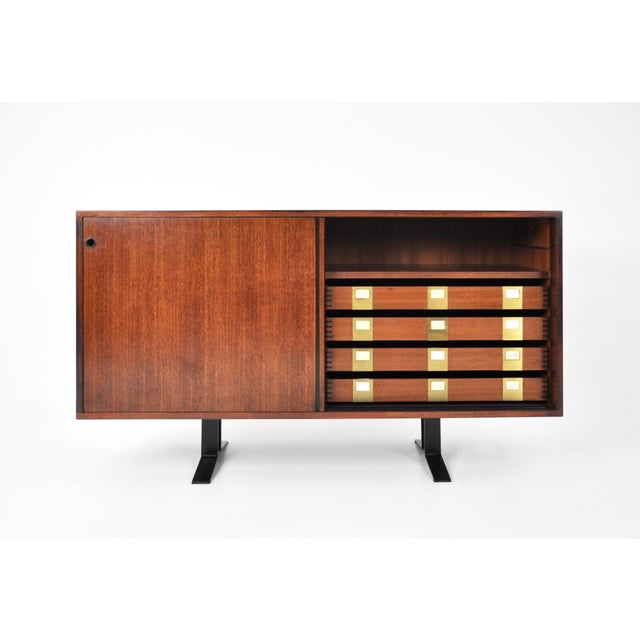 Wood Se3 Sideboard attributed to Osvaldo Borsani for Tecno, 1960s For Sale - Image 7 of 18