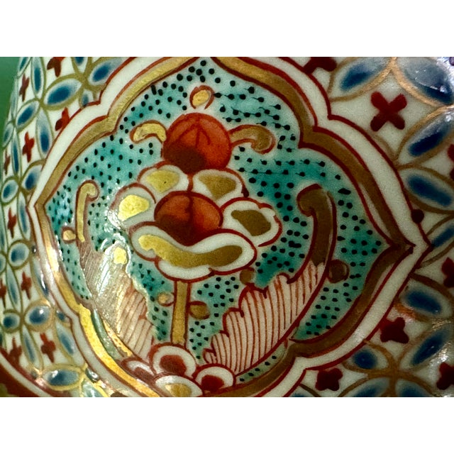 Japanese Kutani Porcelain Phoenix Vase | Meiji Period | Late 19th Century For Sale - Image 9 of 18
