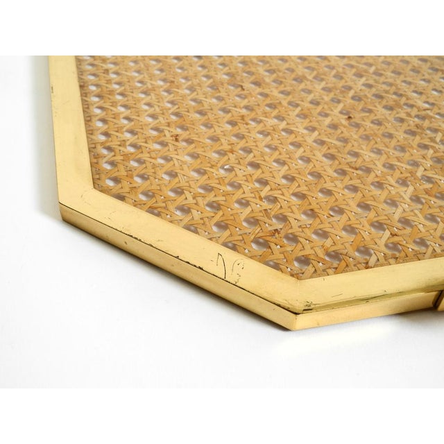 Gold Octagonal Acrylic Glass, Wicker and Brass Serving Tray in the style of Christian Dior, Italy, 1970s For Sale - Image 8 of 18