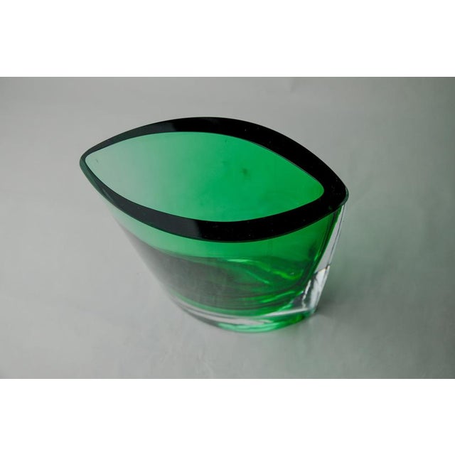 Green Sommerso Vase in Murano Glass attributed to Seguso, Italy, 1980s For Sale - Image 6 of 8
