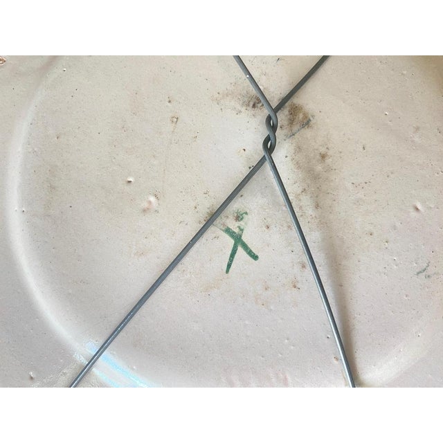 Plates in French Pink and Green Faïence, 20th Century, Set of 2 For Sale - Image 12 of 15