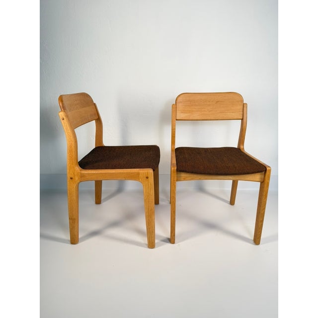 Dining Chairs in Oak by Henning Kjærnulf for Vejle Mobelfabrik, Denmark, 1960s, Set of 2 For Sale - Image 6 of 13