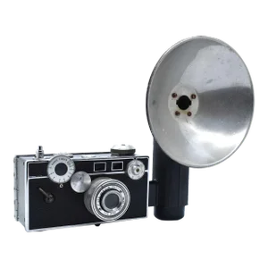 Mid 20th Century Argus Cintra C3 50mm Camera With Argus Flash Usa