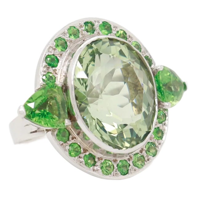 French Deco Style 18k White Gold Green Beryl & Tsavorite Garnet Cocktail Ring For Sale