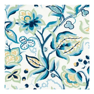 Schumacher Alexandra Vine Linen Fabric in Navy & Leaf For Sale