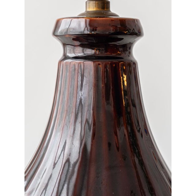 Metal 1960s Hollywood Regency Chocolate Brown Ceramic Table Lamp For Sale - Image 7 of 14
