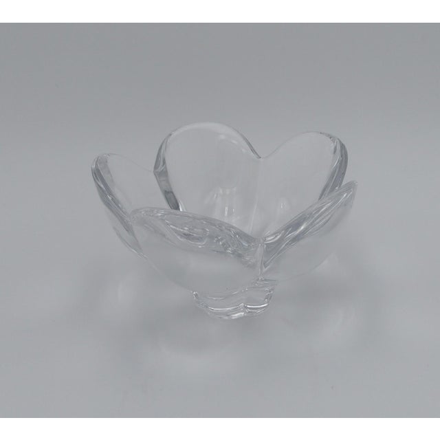 Elevate your décor with this exquisite vintage crystal bowl by Orrefors Sweden. Expertly hand-cut in a flowing organic...