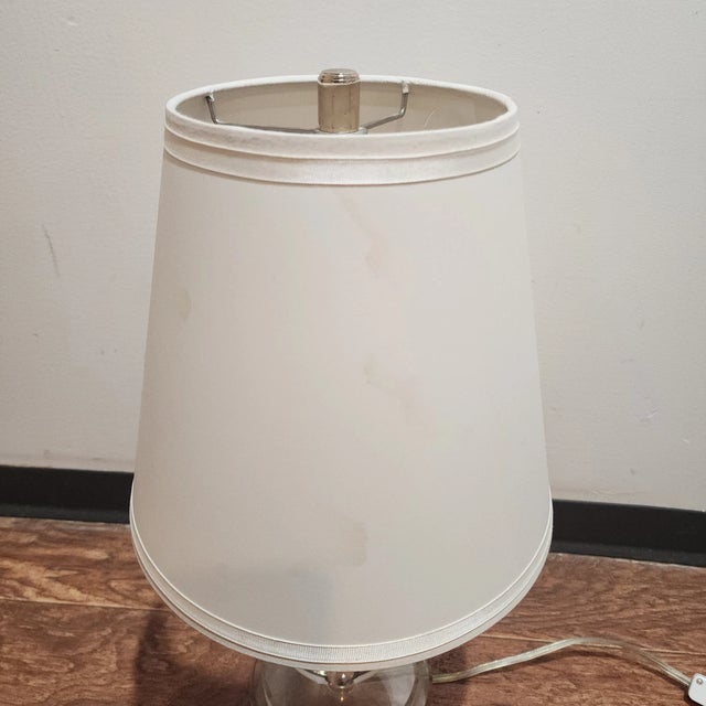 Illuminate your space with this striking vintage Robert Abbey MCM table lamp, a timeless piece that captures the clean...
