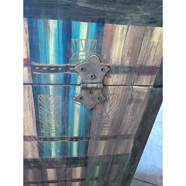 1970s Side Table Trunk For Sale - Image 9 of 10