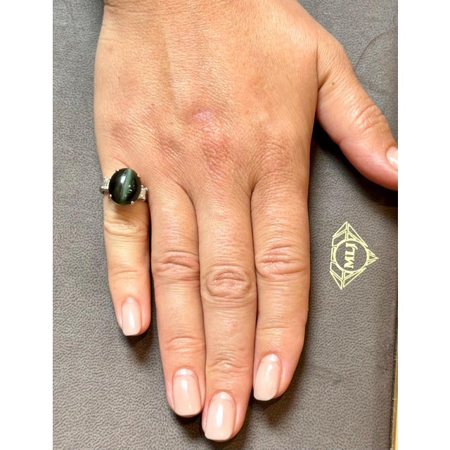 7.68 Ct Blue Green Cat's Eye Tourmaline Cocktail Ring with Diamonds in Platinum For Sale - Image 12 of 18