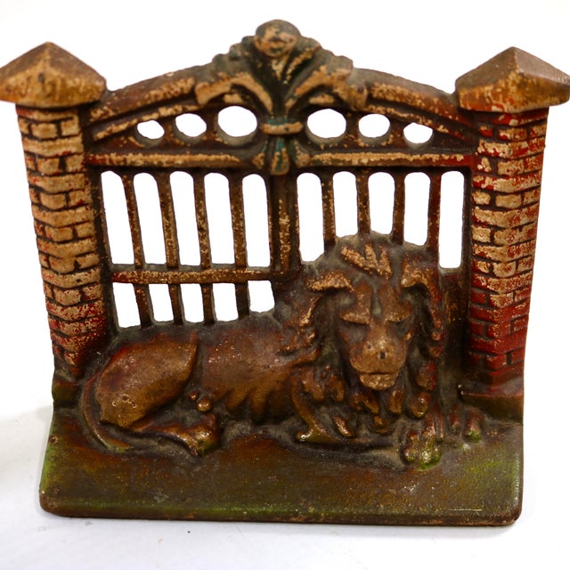 Early 20th Century Antique Gaurdian Lion Painted Cast Iron Bookends-a Pair For Sale - Image 5 of 13