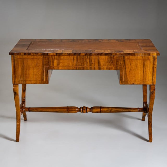 Biedermeier Writing Desk in Walnut, 1830s For Sale - Image 5 of 12