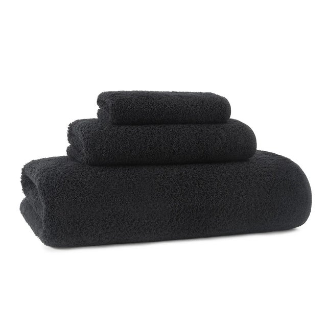 Our Prestige Garment Washed Towels represent the pinnacle of refined comfort. Constructed from 100% extra long staple...