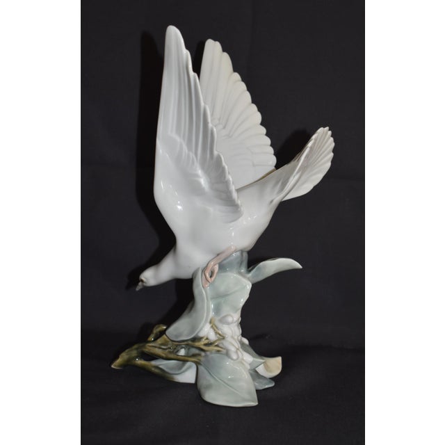 1980s Lladro Turtle Dove Figurine 4550 Glossy Porcelain White Bird Spain Vintage For Sale - Image 5 of 14