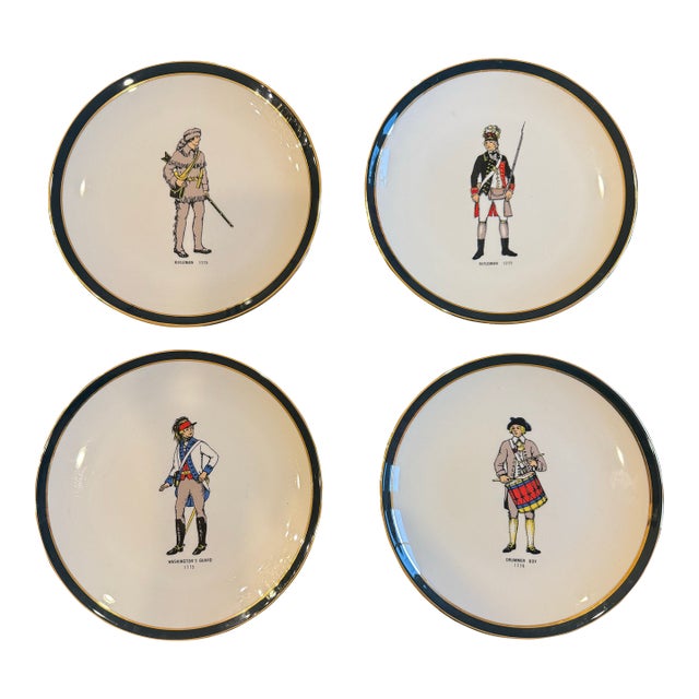 Mid 20th Century United States Ceramic Co. Plates For Sale