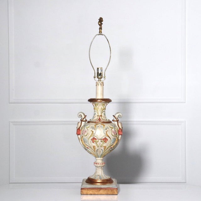 Early 20th Century Venetian Carved Polychrome & Giltwood Tasseled Urn Lamp For Sale - Image 5 of 10