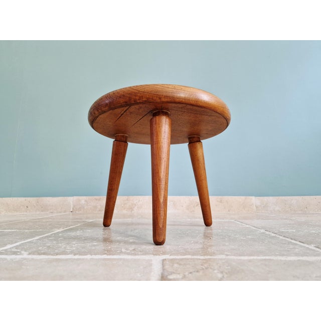 Modernist Tripod Stool in Wood, 1950s For Sale - Image 9 of 12