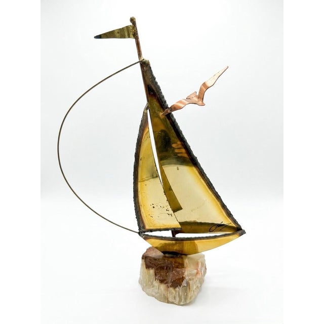 Mid-Century Modern Vintage Mid-Century Brass & Onyx Sailboat Sculptures - Set of 4 (DeMott, Curtis Jeré, Sculptura) For Sale - Image 3 of 10