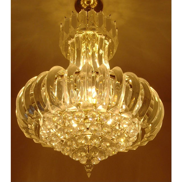 1970s Contemporary Lucite and Metal Chandelier For Sale - Image 4 of 13
