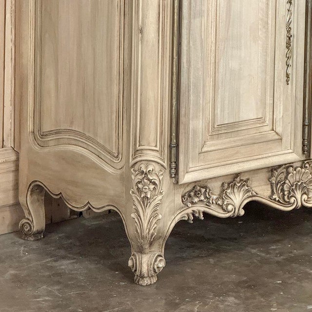 Antique Country French Stripped Walnut Buffet With Thick Siena Marble Top For Sale In Dallas - Image 6 of 18