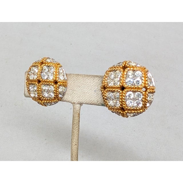Mid-Century Modern Vintage Signed Jomaz Round Goldtone Round Clear Rhinestone Clip Earrings- 2 Pieces For Sale - Image 3 of 7