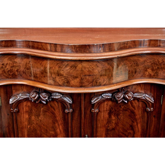 High Victorian Flame-Shaped Mahogany Sideboard with Mirror, 1860s For Sale - Image 13 of 14