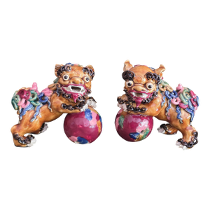 Vintage Japanese Multi-Color Kutani Moriage Ceramic Tamanori Shishi Foo Dogs - Pair