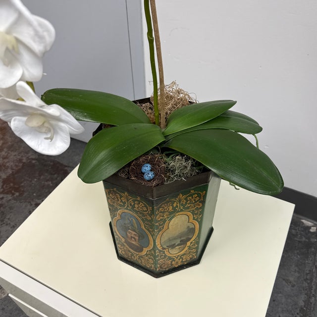 Savage London Painted Tole Canister + Faux Orchid Arrangement, 19th-Century For Sale - Image 11 of 12