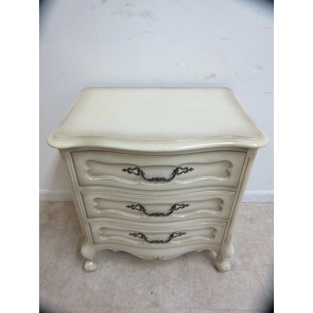 Vintage French Provincial Carved & Painted Nightstand For Sale In Philadelphia - Image 6 of 8