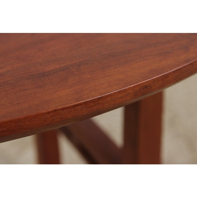 2000 - 2009 Thomas Moser Cherry Round Lamp Table For Sale - Image 5 of 14
