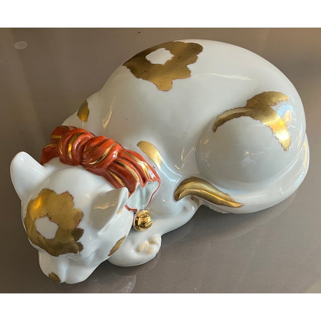 Large 13.5" Japanese Kutani Porcelain Figure of a Sleeping Cat For Sale - Image 15 of 18