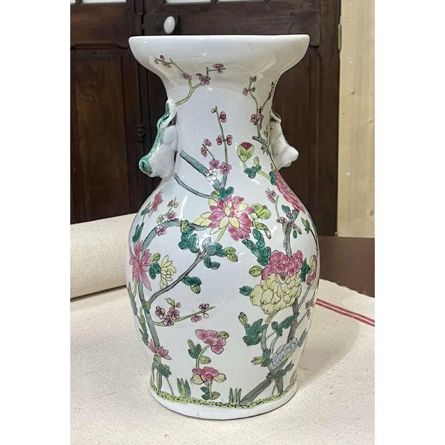 Early 20th Century Chinese Porcelain Vase For Sale - Image 12 of 12