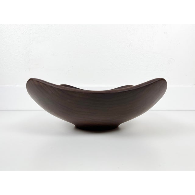 Contemporary Andrew Pearce Medium Echo Walnut Serving Bowl For Sale - Image 3 of 12