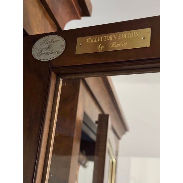 Brown Late 20th Century Baker Furniture Collector's Edition Lighted Curio Cabinets Set of 2 Glass Door For Sale - Image 8 of 11
