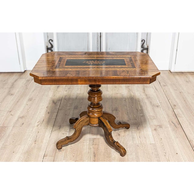 Italian 19th Century Walnut and Mahogany Center Table with Floral Marquetry For Sale - Image 4 of 15