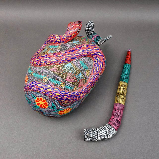 Wood Mid 20th Century Oaxacan Wood Carved Painted Armadillo Snake Alebrije Mexican Art Sculpture 21.5" For Sale - Image 7 of 8