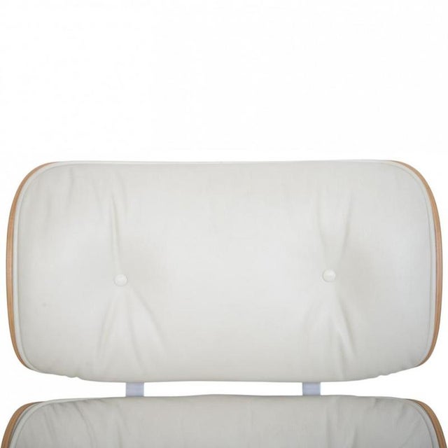Set of Lounge Chair with Ottoman in White Leather by Charles Eames, 2010s For Sale - Image 3 of 18