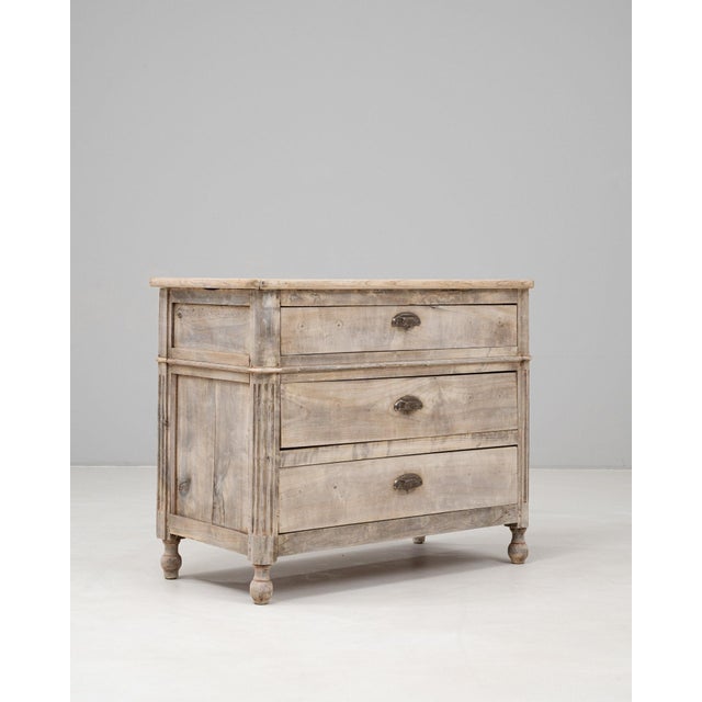 19th Century France Red Wood Chests of Drawers For Sale - Image 10 of 11