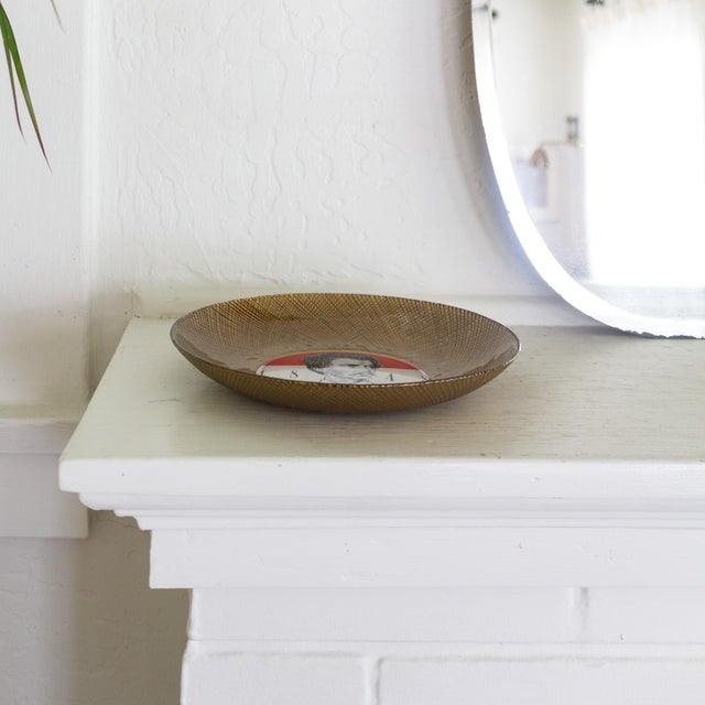 1960s Fornasetti Style Plate of Hungarian Revolutionary and Poet Petofi Sándor 1848 For Sale - Image 5 of 10