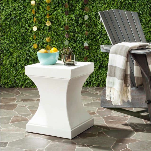Indoor & Outdoor Modern Concrete 17.7-Inch H Accent Table in Ivory For Sale - Image 4 of 6