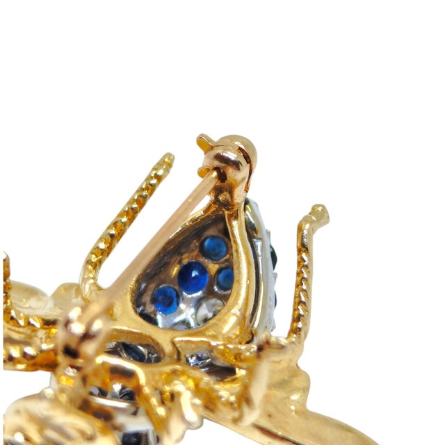 Vintage 14k Yellow Gold Sapphire & Diamond Fly Brooch For Sale - Image 9 of 11