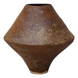 Dry Storage Vessel by Oikos Estudio