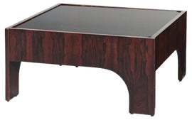 Example of Claudio Salocchi Tables