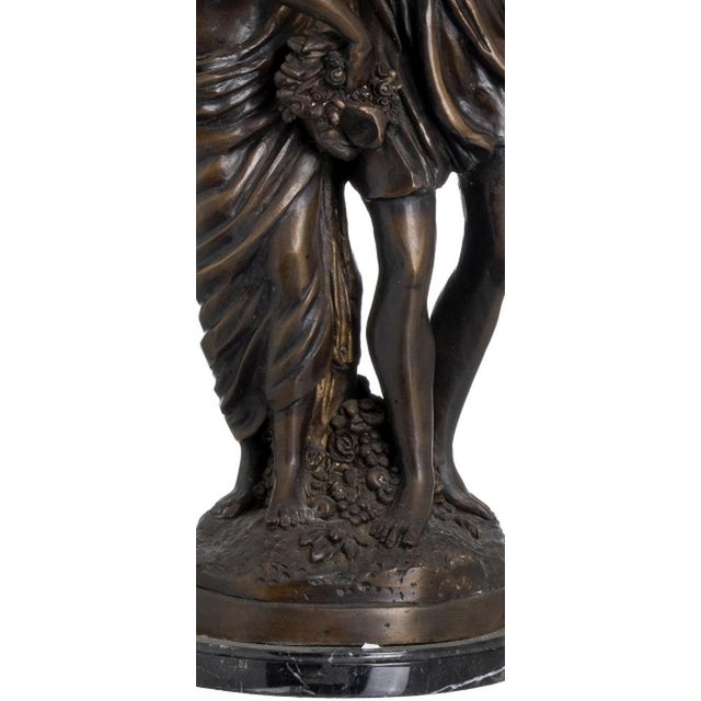 Sculpture - Mathurin Moreau (signed). Bronze sculptural group; mounted on a marble base. Signed. Height: (total) 52 cm